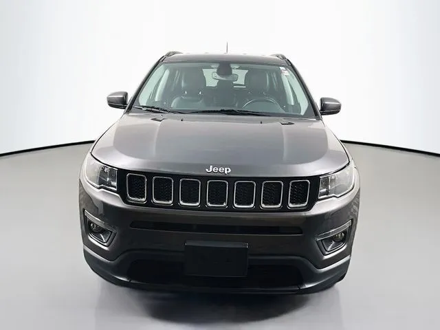 Jeep Compass photo 7