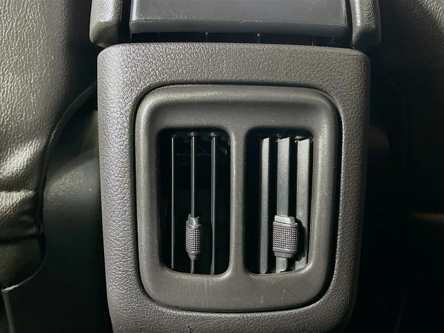 Jeep Compass photo 28