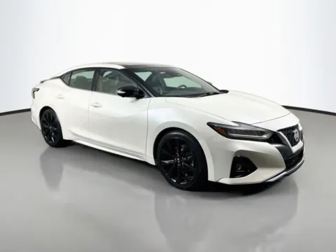 More photos of 2020 Nissan Maxima SR at Superior Motor Company, MD