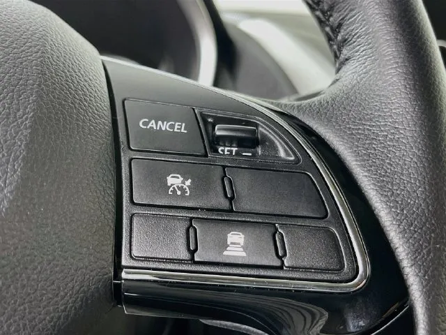 Mitsubishi Eclipse Cross photo 12