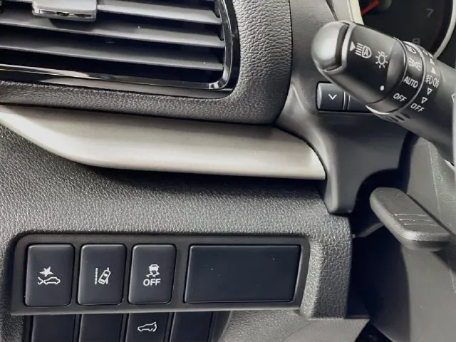 Mitsubishi Eclipse Cross photo 26