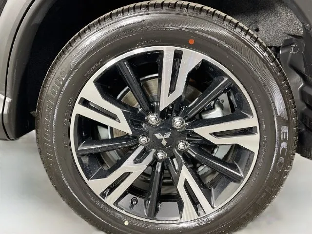 Mitsubishi Eclipse Cross photo 30