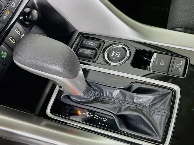 Mitsubishi Eclipse Cross photo 24
