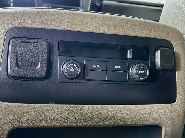 Chevrolet Tahoe photo 30