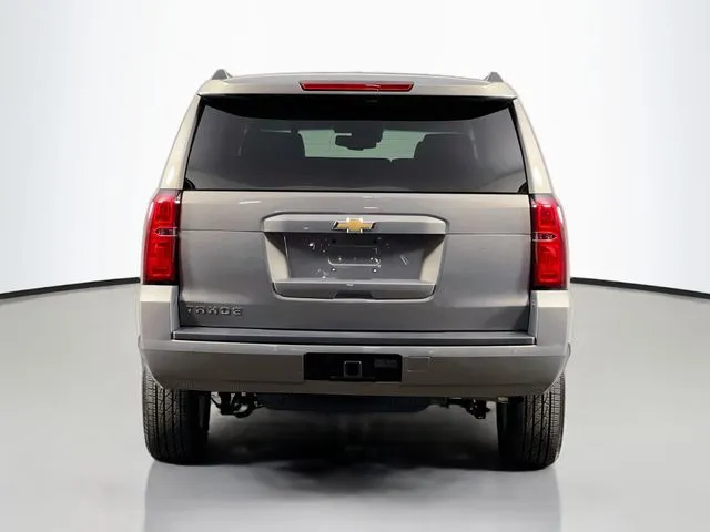 Chevrolet Tahoe photo 8