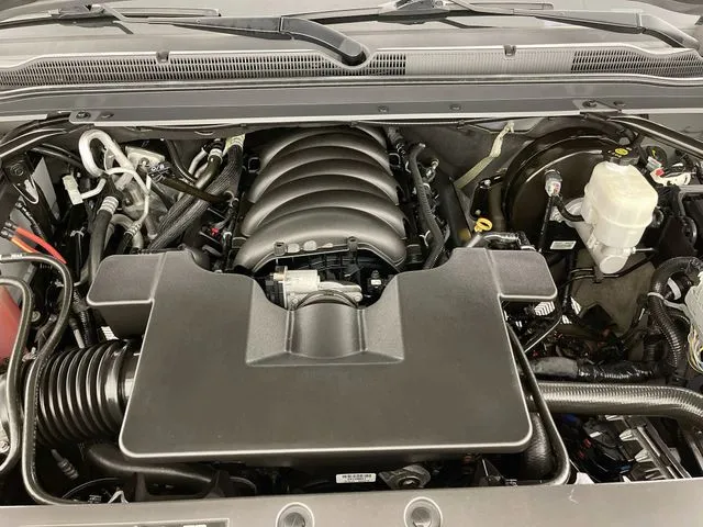 Chevrolet Tahoe photo 32