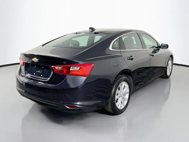 Chevrolet Malibu photo 6
