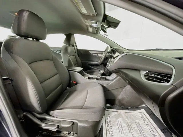 Chevrolet Malibu photo 17