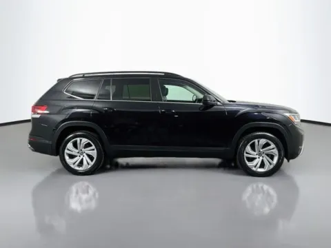 More photos of 2021 Volkswagen Atlas 3.6L V6 SE w/Technology at Superior Motor Company, MD