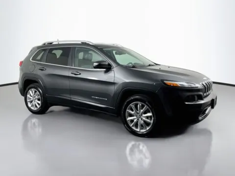 More photos of 2017 Jeep Cherokee Limited at Superior Motor Company, MD