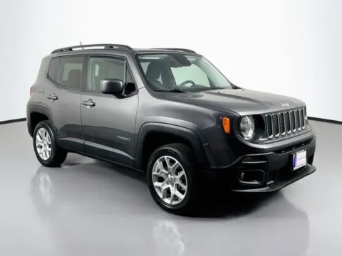 More photos of 2016 Jeep Renegade Latitude at Superior Motor Company, MD