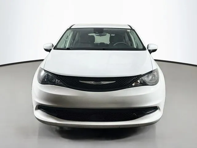 Chrysler Voyager photo 7