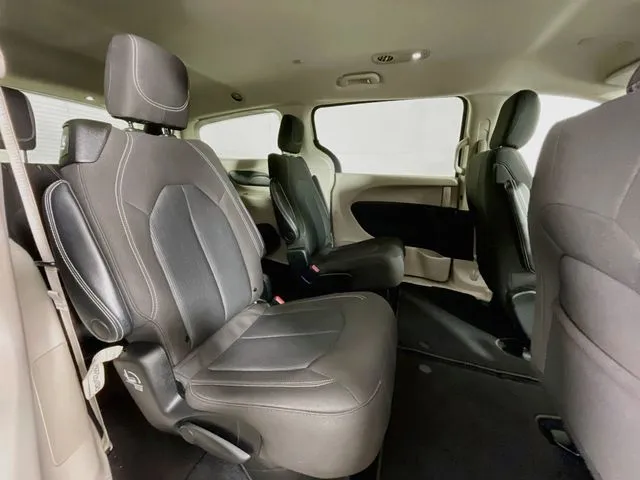 Chrysler Voyager photo 19