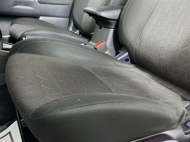 Mitsubishi Outlander Sport photo 16
