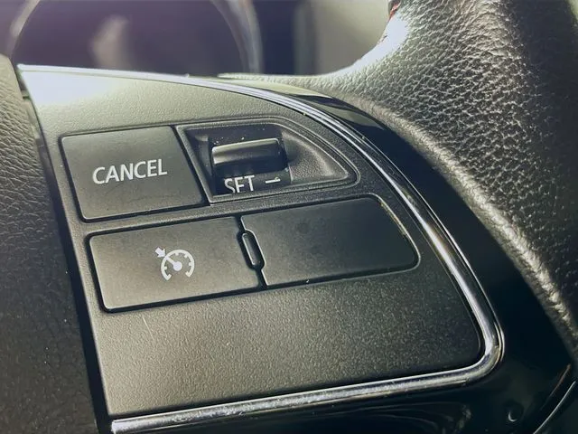 Mitsubishi Outlander Sport photo 12