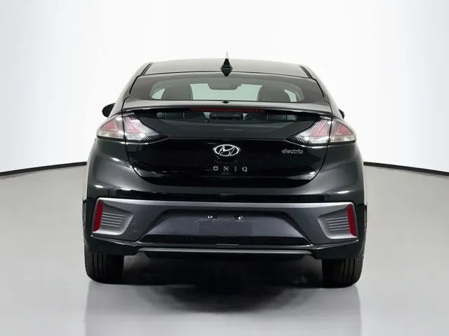 Hyundai Ioniq photo 8