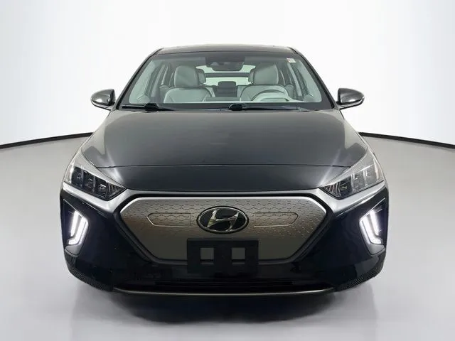 Hyundai Ioniq photo 7
