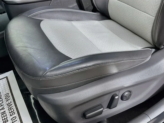 Hyundai Ioniq photo 16