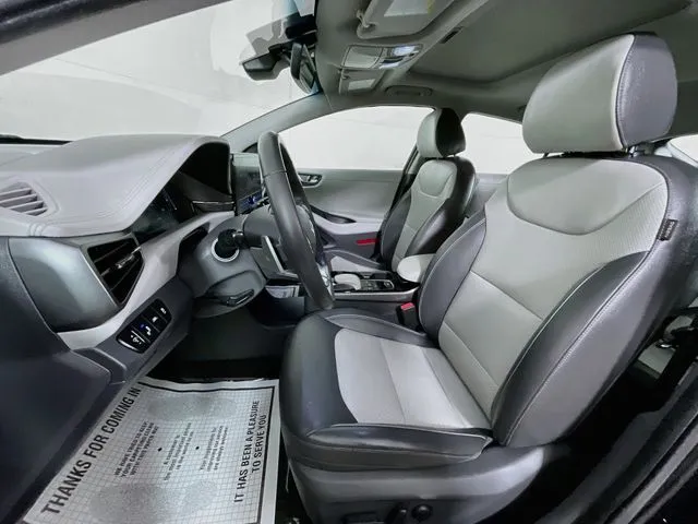 Hyundai Ioniq photo 15