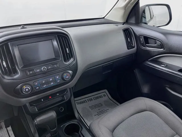 Chevrolet Colorado photo 11