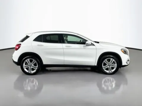 More photos of 2020 Mercedes-Benz GLA 250 at Superior Motor Company, MD