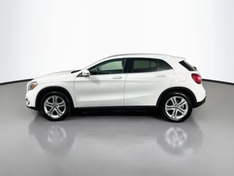 Photos of 2020 Mercedes-Benz GLA 250 for sale in Bel Air, MD at Superior Motor Company