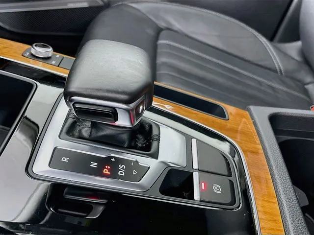 Audi Q5 photo 24