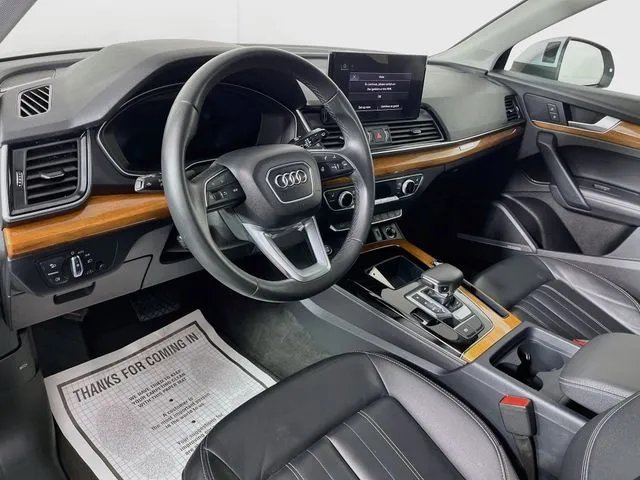 Audi Q5 photo 9