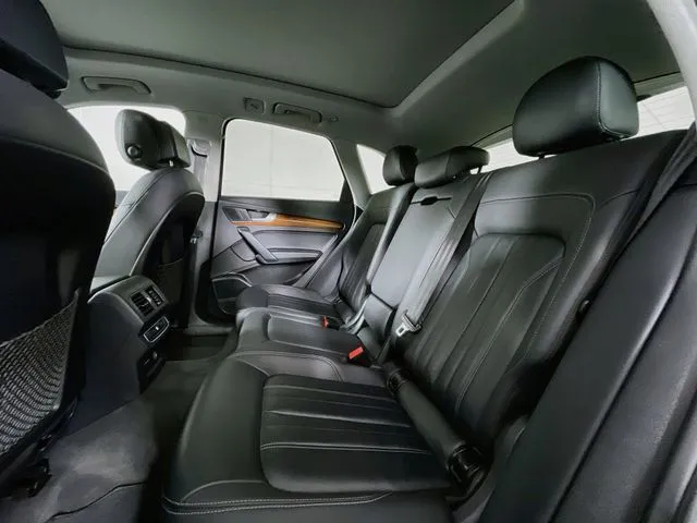 Audi Q5 photo 18