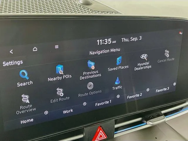 Hyundai Elantra photo 20