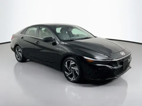 More photos of 2025 Hyundai Elantra SEL Convenience at Superior Motor Company, MD