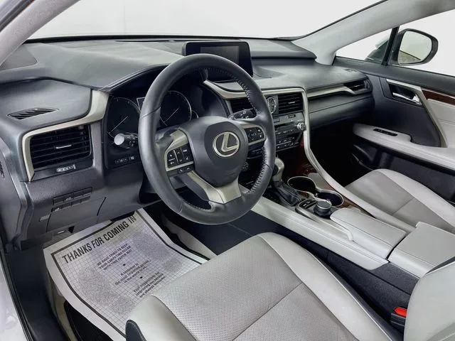 Lexus RX photo 9