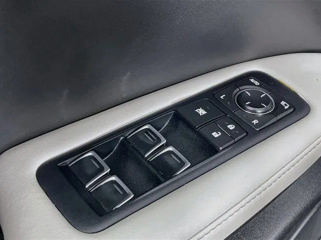 Lexus RX photo 28
