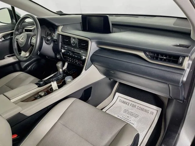 Lexus RX photo 14