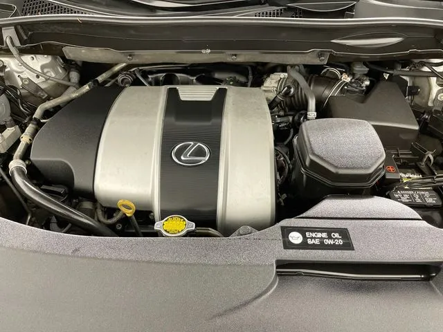 Lexus RX photo 31