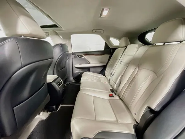 Lexus RX photo 18