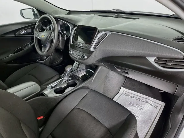 Chevrolet Malibu photo 14