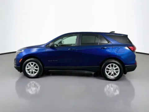 Photos of 2022 Chevrolet Equinox LS for sale in Bel Air, MD at Superior Motor Company