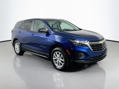 More photos of 2022 Chevrolet Equinox LS at Superior Motor Company, MD