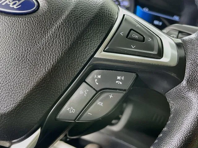 Ford Edge photo 12