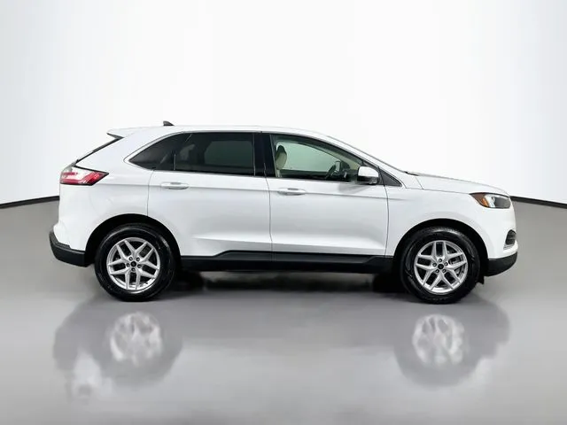 Ford Edge photo 5