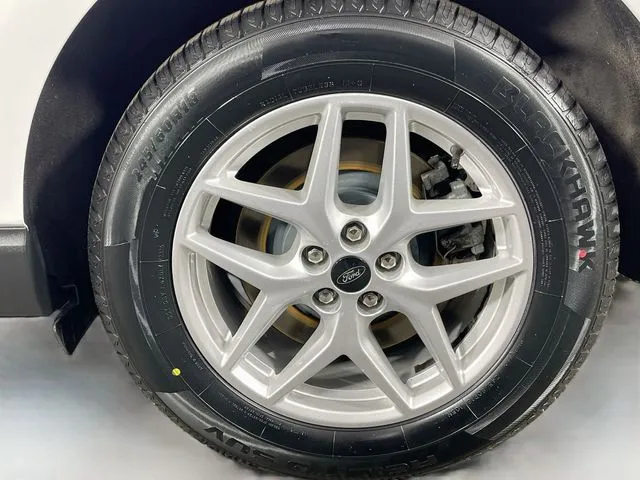 Ford Edge photo 30