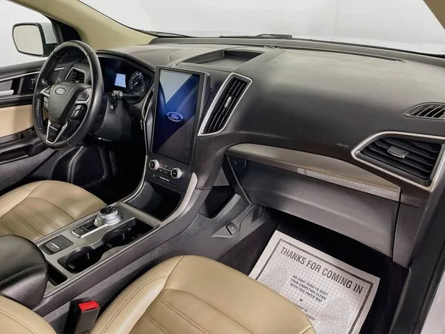 Ford Edge photo 14