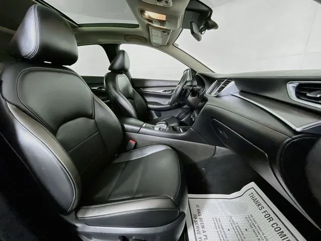 Infiniti QX50 photo 17