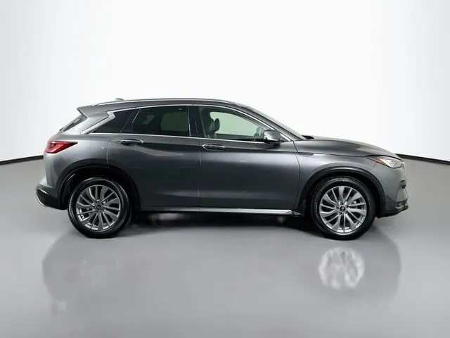 Infiniti QX50 photo 5