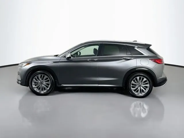 Infiniti QX50 photo 2
