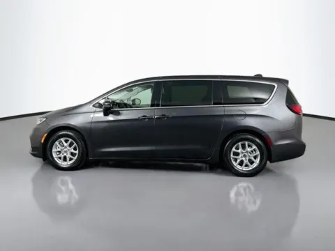 Photos of 2023 Chrysler Pacifica Touring L for sale in Bel Air, MD at Superior Motor Company