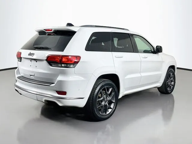 Jeep Grand Cherokee photo 6