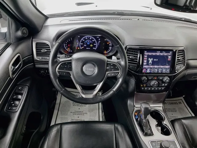Jeep Grand Cherokee photo 10