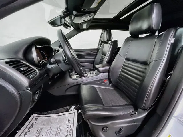 Jeep Grand Cherokee photo 15